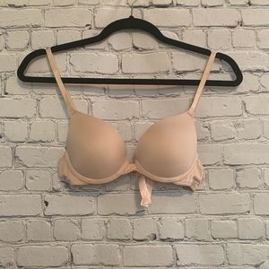Victoria’s Secret Pink Nude Bra